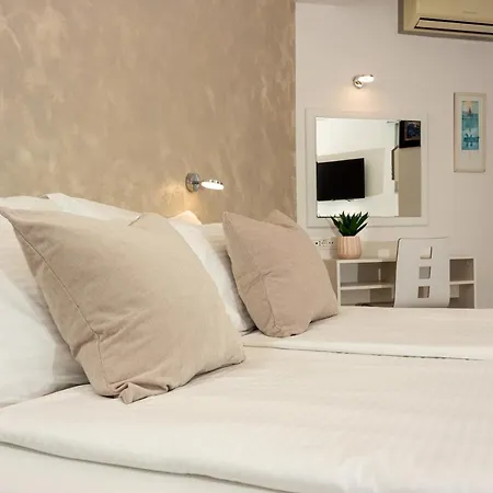 Apartment Lovret Flowers Split